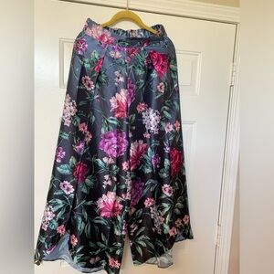 Women's Victoria's Secret Floral Satin Wide Leg Slit Front Pants/Pajamas 🌴